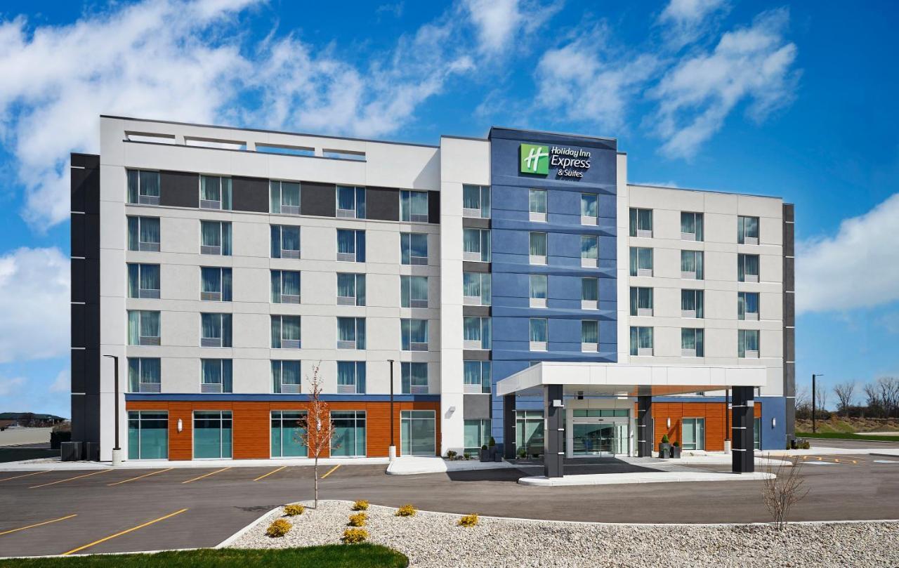Tecumseh Holiday Inn Express & Suites Windsor East - Lakeshore By Ihg מראה חיצוני תמונה