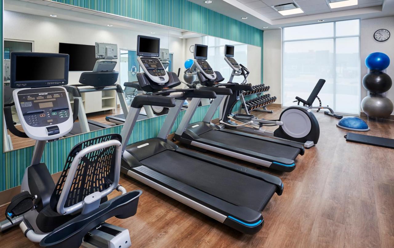 Tecumseh Holiday Inn Express & Suites Windsor East - Lakeshore By Ihg מראה חיצוני תמונה