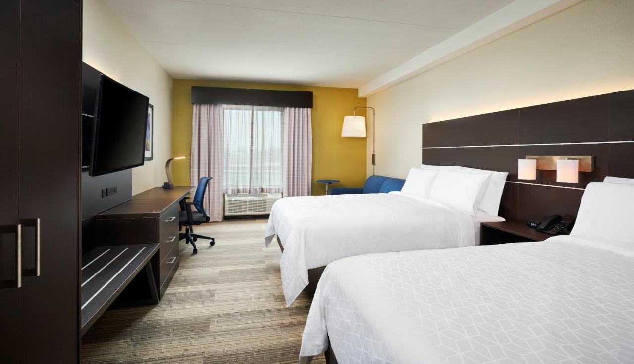Tecumseh Holiday Inn Express & Suites Windsor East - Lakeshore By Ihg מראה חיצוני תמונה