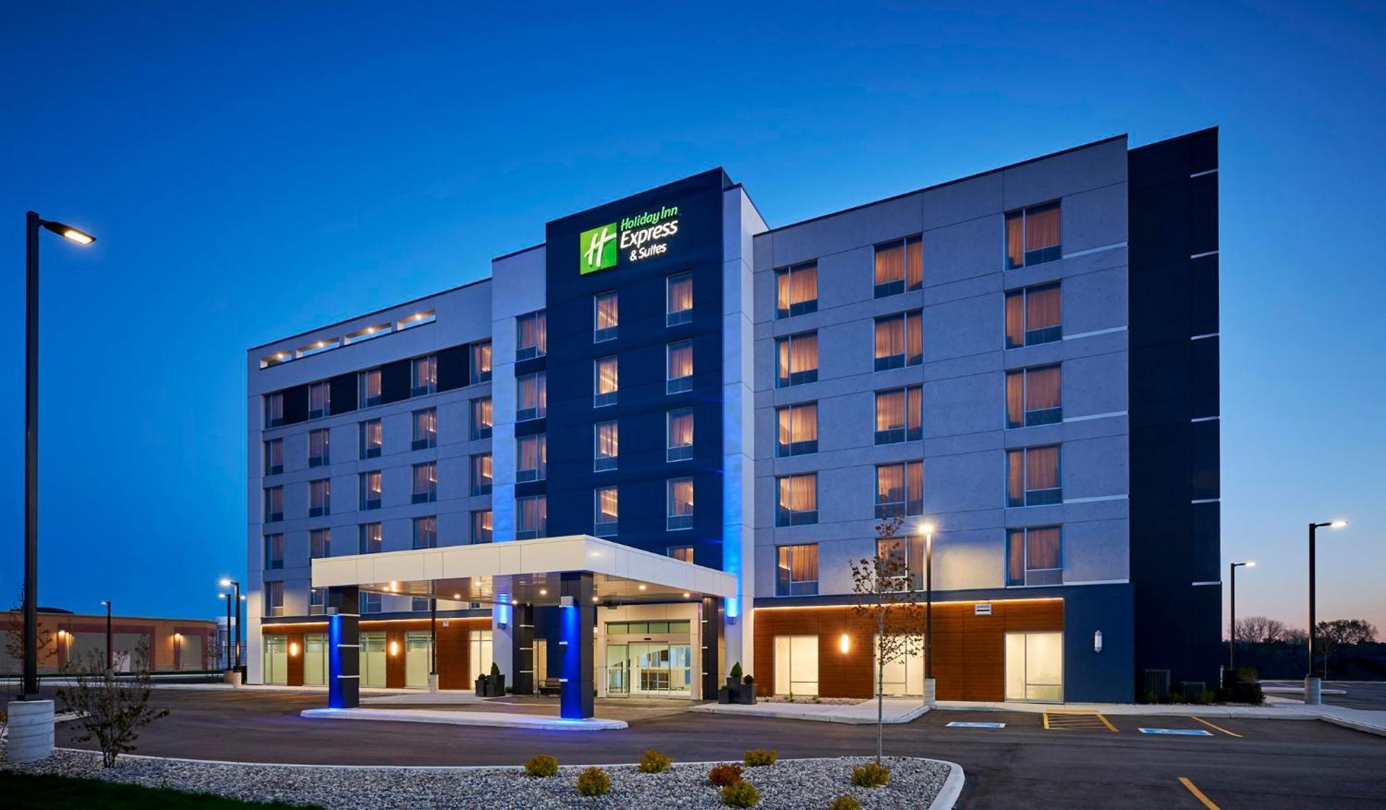 Tecumseh Holiday Inn Express & Suites Windsor East - Lakeshore By Ihg מראה חיצוני תמונה